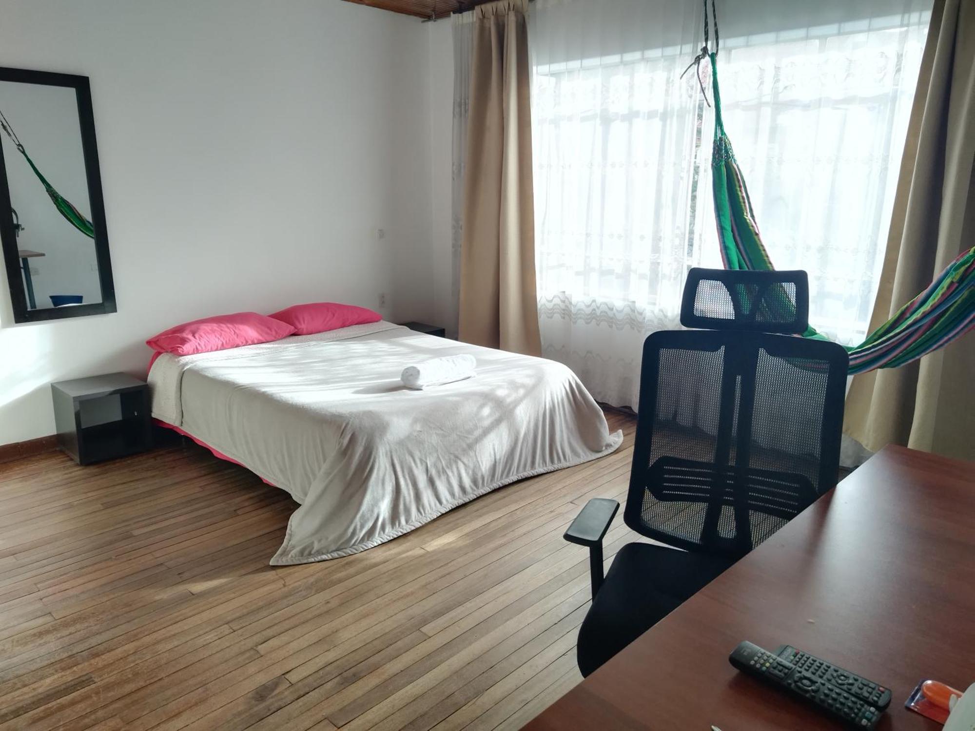 Casa En Bogota Ubicada En Zona Central Bagian luar foto